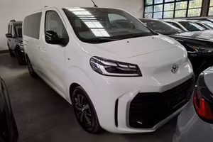 Toyota Proace Verso L1 2.2 diesel 180cv AUT E...