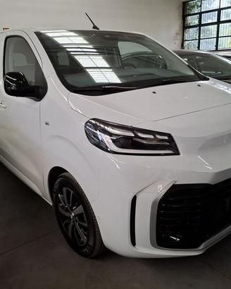 Toyota Proace Verso L1 2.2 diesel 180cv AUT E...