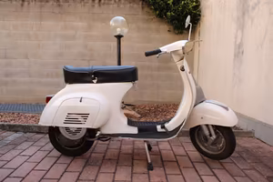 Vespa 50 special