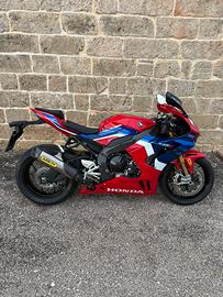 Cbr1000rr r