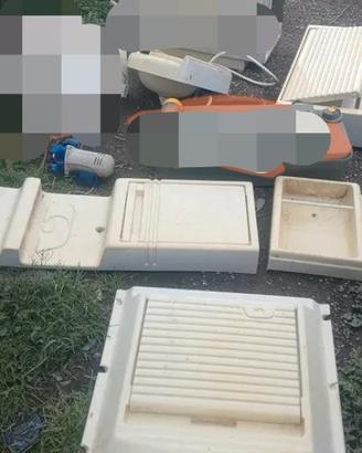  lavello  mobiletti bagno roulotte