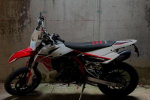 SWM SM 125 R 4T