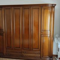 Camera da letto in legno massello completa