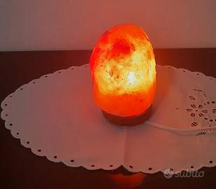 Lampadi di sale nuova.