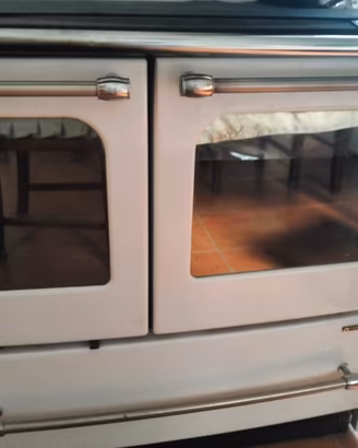 Cucina a legna Nordica con forno a  tre ripiani