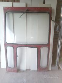 parabrezza per trattore