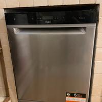 Lavastoviglie whirlpool