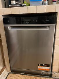 Lavastoviglie whirlpool