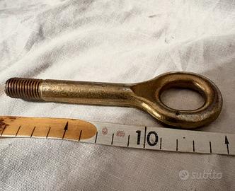 Occhiello gancio traino