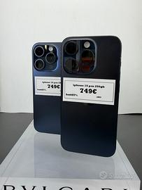IPHONE 15 PRO 256gb PARI AL NUOVO