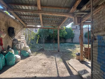 Terreno di 700 m² a Marcianise