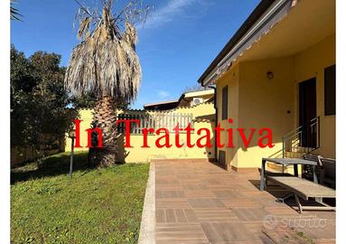 QUADRIFAMILIARE A ARDEA