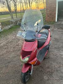 Moto Aprilia Leonardo 125