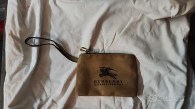 Pochette Burberry