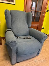 Poltrona reclinabile elettricamente