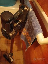 Scopa elettrica digitale  a batteria ARIETE