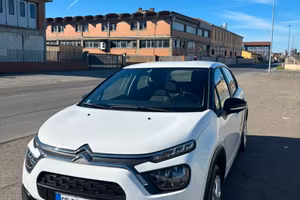 🚗 Citroën C3 Shine 1.2 PureTech 83 CV – 2021