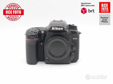 Nikon D7500