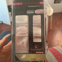 Dual form per ricostruzione unghie