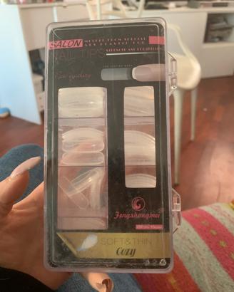 Dual form per ricostruzione unghie