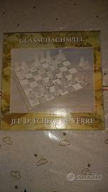 Giochi degli scacchi in vetro