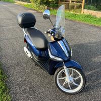 piaggio liberty 125 abs