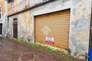 DEPOSITO A LANZO TORINESE