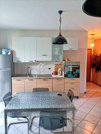 Appartamento di 41 m² con 1 locale e box auto a Pe
