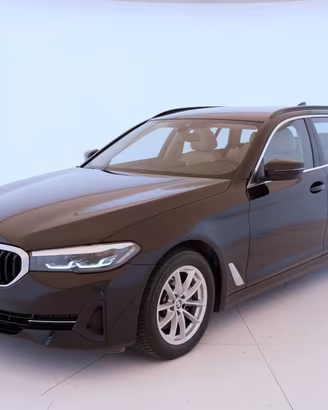 BMW 518d Touring mhev 48V auto