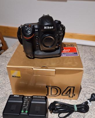 Nikon D4 69027 scatti
