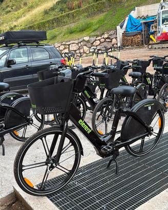Flotta Privati/Sharing - 16 E-Bike + 14 Monopattin