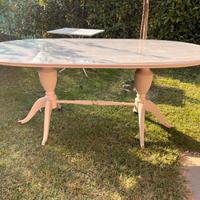 Tavolo ovale