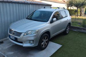 toyota R4 anno 2012