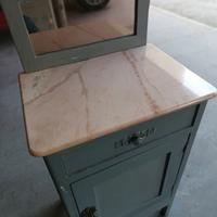 antico comodino primi 900