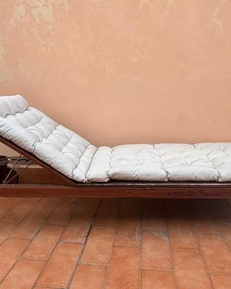 Lettino in legno