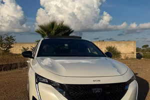 Peugeot 308 BlueHDi Allestimento GT