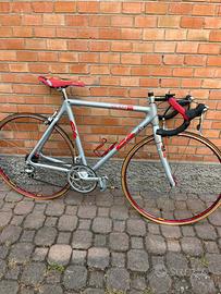 C4 in carbonio del 1999