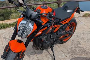 KTM 890 gp