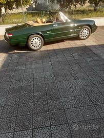 Alfa Romeo Spider