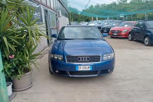 Audi A4 Cabriolet 2.4 V6 30V cat