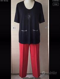 Completo: pantalone rosso con maglietta nera