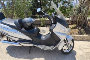 Suzuki Burgman 400