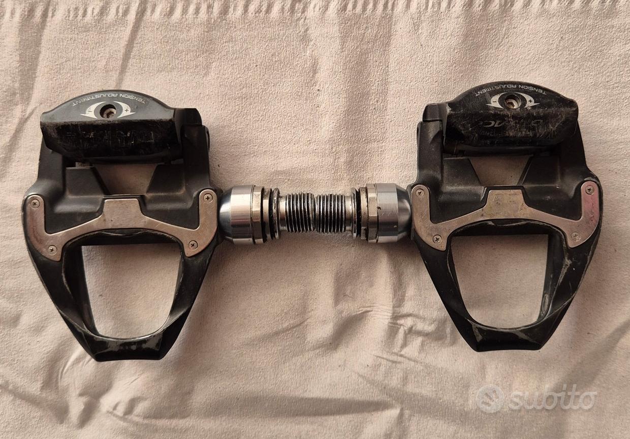 Set Mozzi Shimano Dura-Ace 7900 Anteriore E Posteriore - 10 Velocit&agrave; - Nuovo