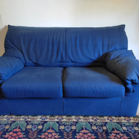 Coppia di divani colore blu