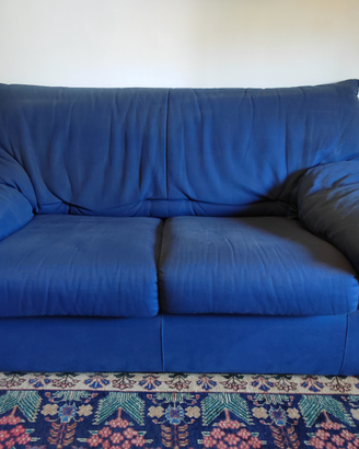 Coppia di divani colore blu