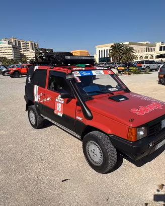 panda 4x4 per raid sul deserto