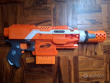 Nerf Elite Stryfe motorizzato + canna + caricatore