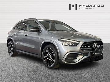 MERCEDES-BENZ GLA 250 e phev AMG Line Advanced Plu