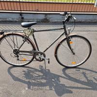 BOTTECCHIA VERDE NATURA UOMO