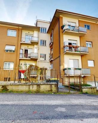 Appartamento di 130 m² con 4 locali a Rieti
